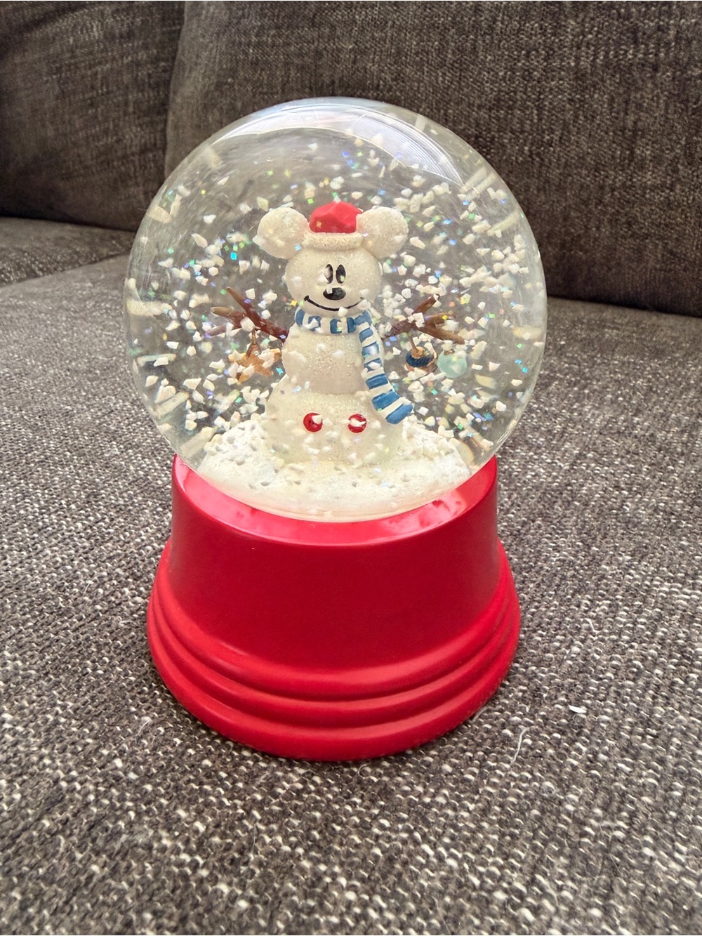 DISNEY Festive Red Mickey Mouse Snowman Glass Snow Globe 6”H